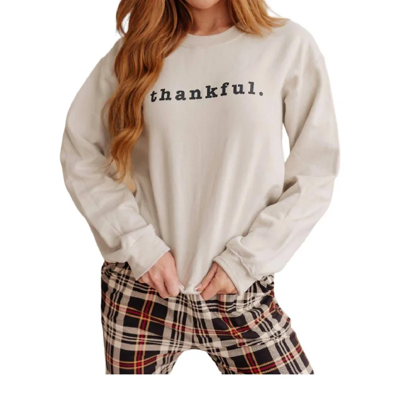 Thankful Pullover Sweater In White Asymmetrical Hem Sweater