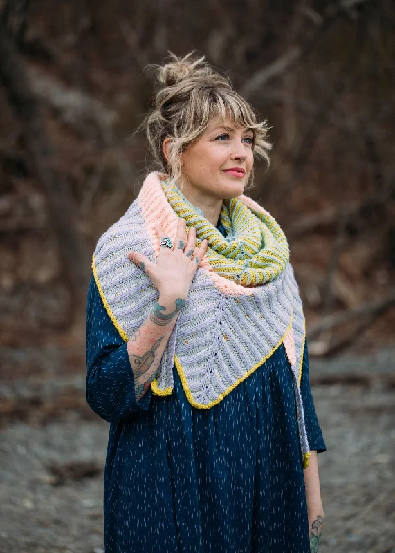 Feel Good Shawl, Drea Renee Knits Knitting Pattern Lightweight Summer Shawl