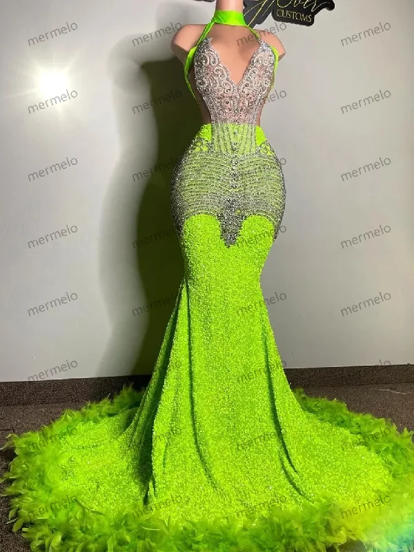 Green African American Prom Dresses Mermaid V-neck Sequins Beaded Feather Black Girls Evening Dresses Gown Green African American Prom Dresses Mermaid V-neck Sequins Beaded Feather Black Girls Evening Dresses Gown