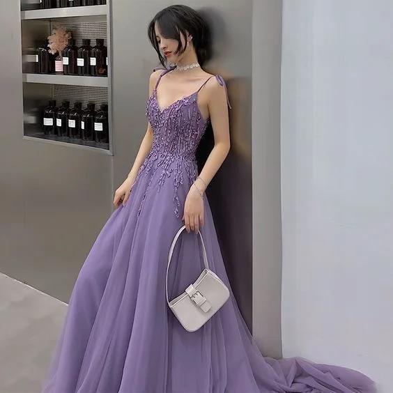 Lavender Evening prom Dresses A-Line prom gown Princess V-Neck Sleeveless Appliques Lace Sweep Train cg14202 Lavender Evening prom Dresses A-Line prom gown Princess V-Neck Sleeveless Appliques Lace Sweep Train cg14202