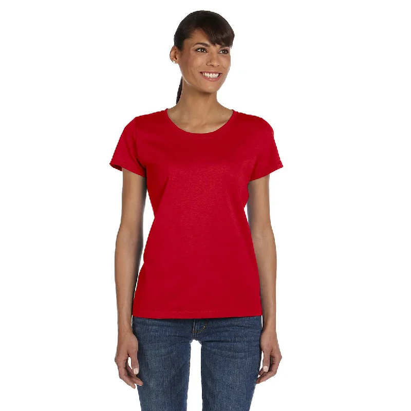 Fruit of the Loom Women's True Red 5 oz. HD Cotton T-Shirt Welt Pockets Slit Pockets Flap Pockets