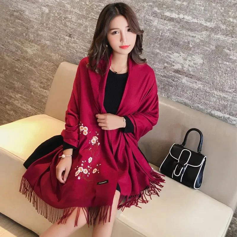 Hand-embroidered Scarf Women Increase All-match Warmth Women's Shawl Women's Outer Scarf Women's Winter Soft Fabric Comfortable Pashmina Shawl Hand-embroidered Scarf Women Increase All-match Warmth Women's Shawl Women's Outer Scarf Women's Winter Soft Fabric Comfortable Pashmina Shawl
